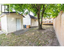 12 SHEA Crescent - 33