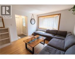 12 SHEA Crescent - 7