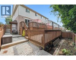 35 SMALL Court - 13