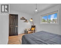 35 HICKERY Place - 24