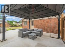35 HICKERY Place - 32