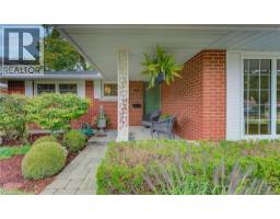 50 GATEWOOD Road - 4