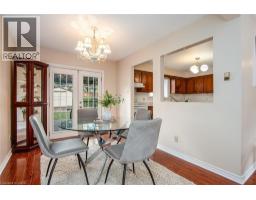 64 SABRINA Crescent - 11