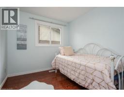 64 SABRINA Crescent - 22