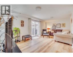 220 PROSPERITY Drive - 10