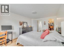 220 PROSPERITY Drive - 15
