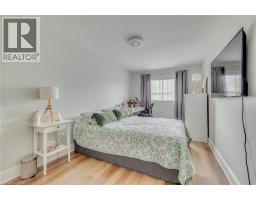 220 PROSPERITY Drive - 17