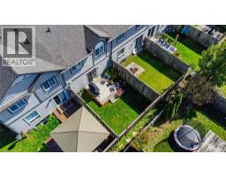 220 PROSPERITY Drive - 26
