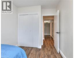 38 FAIRLAWN Road - 21