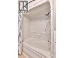 38 FAIRLAWN Road - 23