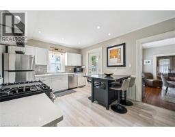 295 WELLINGTON Street - 13