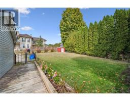 295 WELLINGTON Street - 27