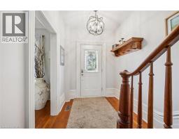 295 WELLINGTON Street - 6