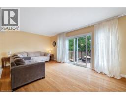992 COPPER LEAF Crescent - 4