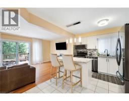 992 COPPER LEAF Crescent - 6