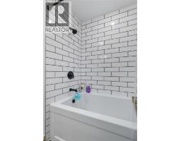 119 OAK Street - 20