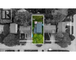 34 WOODRIDGE Drive - 40