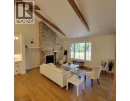 66 TALBOT Street - 24