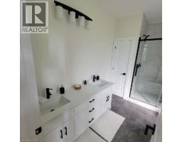 66 TALBOT Street - 30