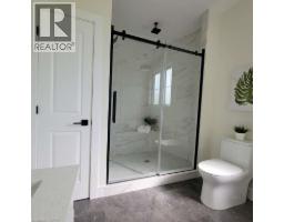 66 TALBOT Street - 32