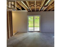 66 TALBOT Street - 41