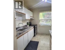 27 QUEENSTON Drive - 2