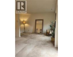 27 QUEENSTON Drive - 7
