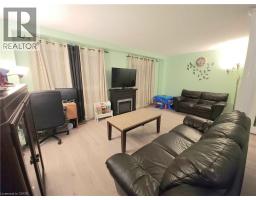 32 MOWAT Boulevard UnitNo. 8 - 15