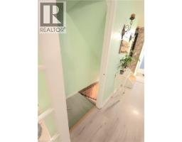 32 MOWAT Boulevard UnitNo. 8 - 19