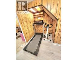 32 MOWAT Boulevard UnitNo. 8 - 23