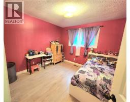 32 MOWAT Boulevard UnitNo. 8 - 36