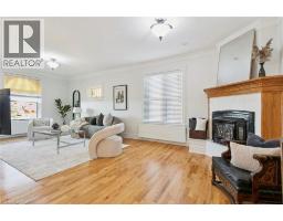 132 QUEEN Street W - 15