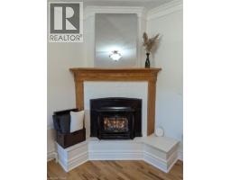 132 QUEEN Street W - 16