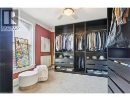 132 QUEEN Street W - 39
