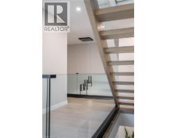 93 OAK Street - 14
