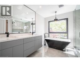 93 OAK Street - 18