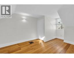 31 BRUCE Street - 10