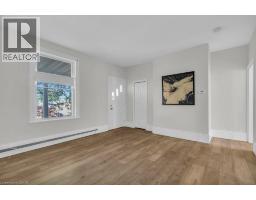31 BRUCE Street - 15