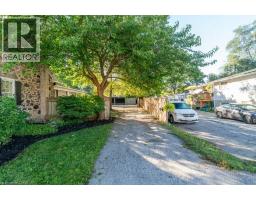 31 BRUCE Street - 19