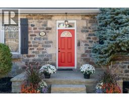 31 BRUCE Street - 2
