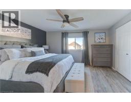 563 MORTIMER Drive - 16