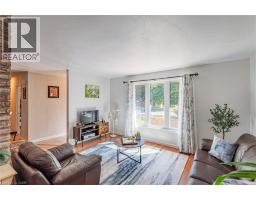 26 DOUGLAS Avenue - 11