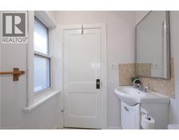 409 WELLINGTON Street N - 36