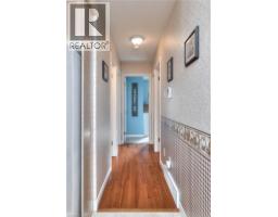 621 SPRUCEHURST Crescent - 16