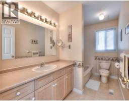 621 SPRUCEHURST Crescent - 20