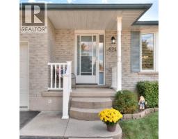 621 SPRUCEHURST Crescent - 4