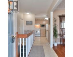 621 SPRUCEHURST Crescent - 7