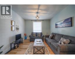 36 KERR Street - 9