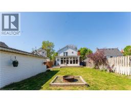 421 NELSON Street - 34