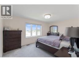16 SCENIC RIDGE Gate - 28